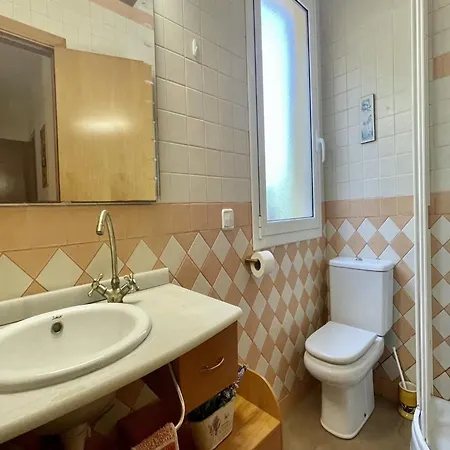 Pineda For Seven People In Villa