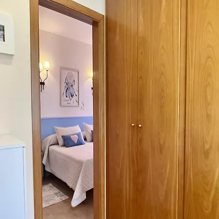 Pineda For Seven People In Villa